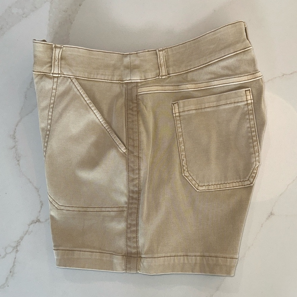 SPANX Stretch Twill Shorts 5” in Almond - Picture 9 of 13